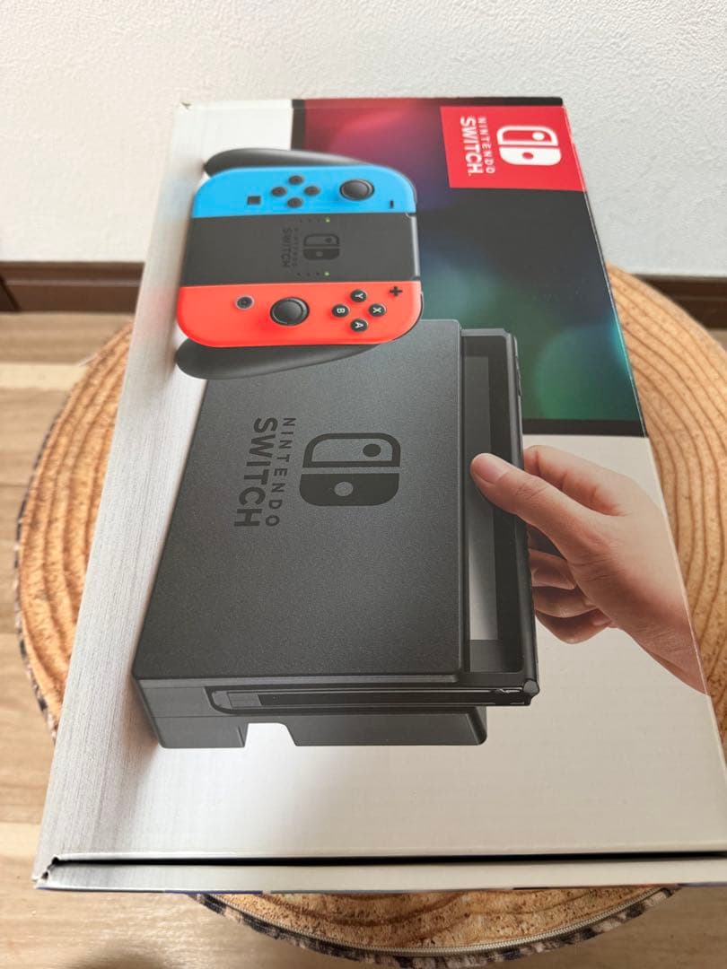 Nintendo Switch ニンテンドースイッチ本体　ネオン②