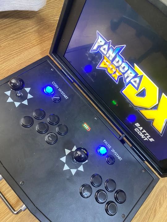 ゲーム機　本体　キャンプ