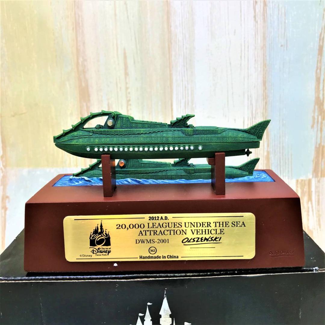 日本未発売★海底2万マイル ノーチラス号 ライトアップフィギュア★ディズニー