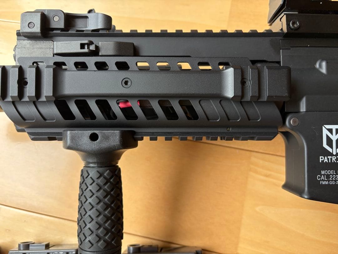 【中古】東京マルイ M4 PATRIOT HC 電動ガン　パドックカスタム