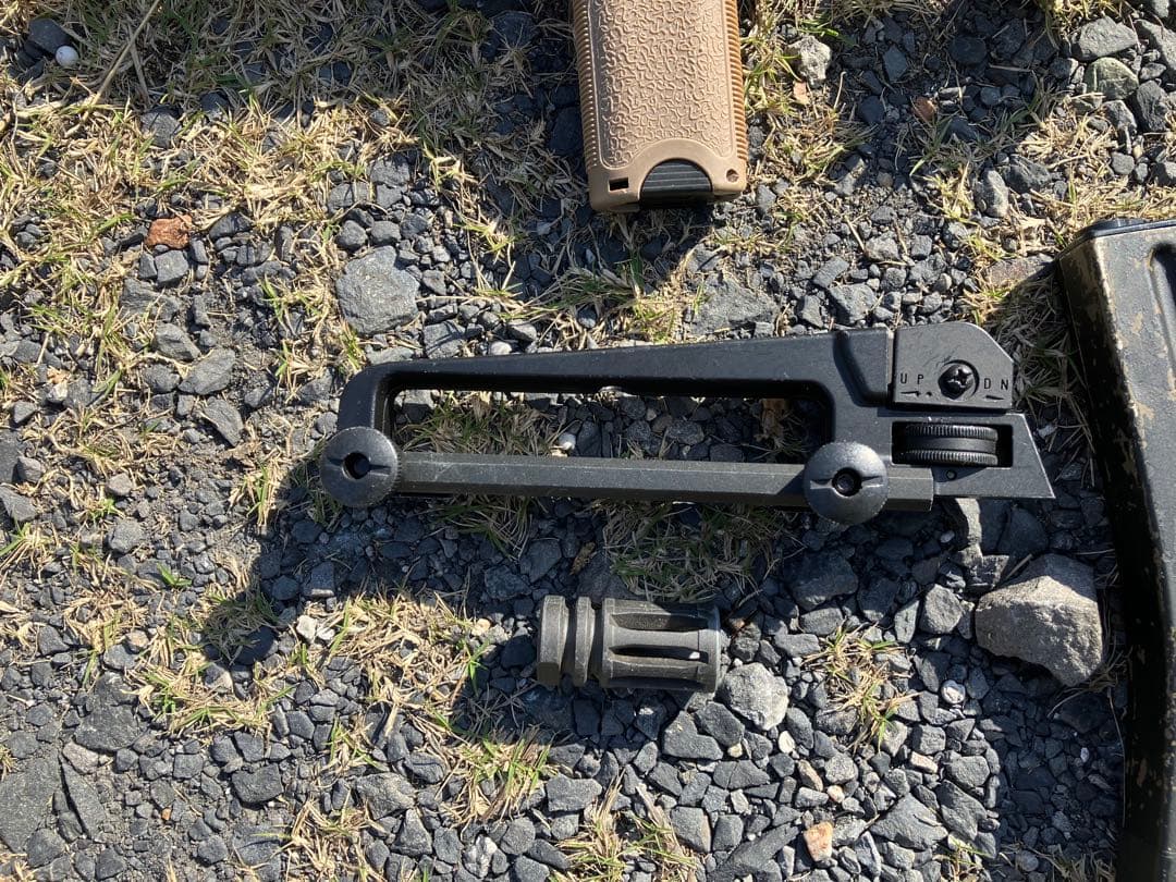 東京マルイ製次世代電動ガン　M4A1 外装カスタム　オマケたくさん中古