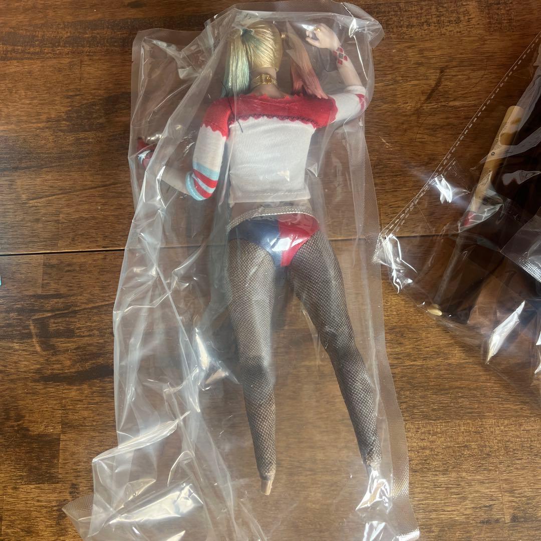 30cm ハーレイクイン 1/6 バットマン スーサイド スクワッド　フィギュア