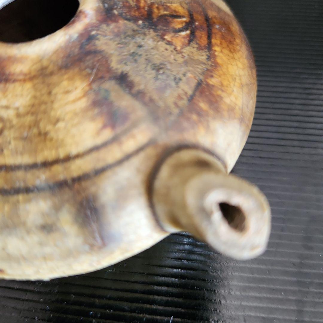 古瀬戸自然灰秞下陰花文水滴