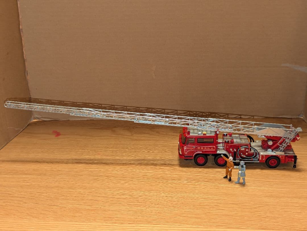 トミカリミテッドヴィンテージネオ 日野TC343 はしご付き消防車(尾鷲消防署)