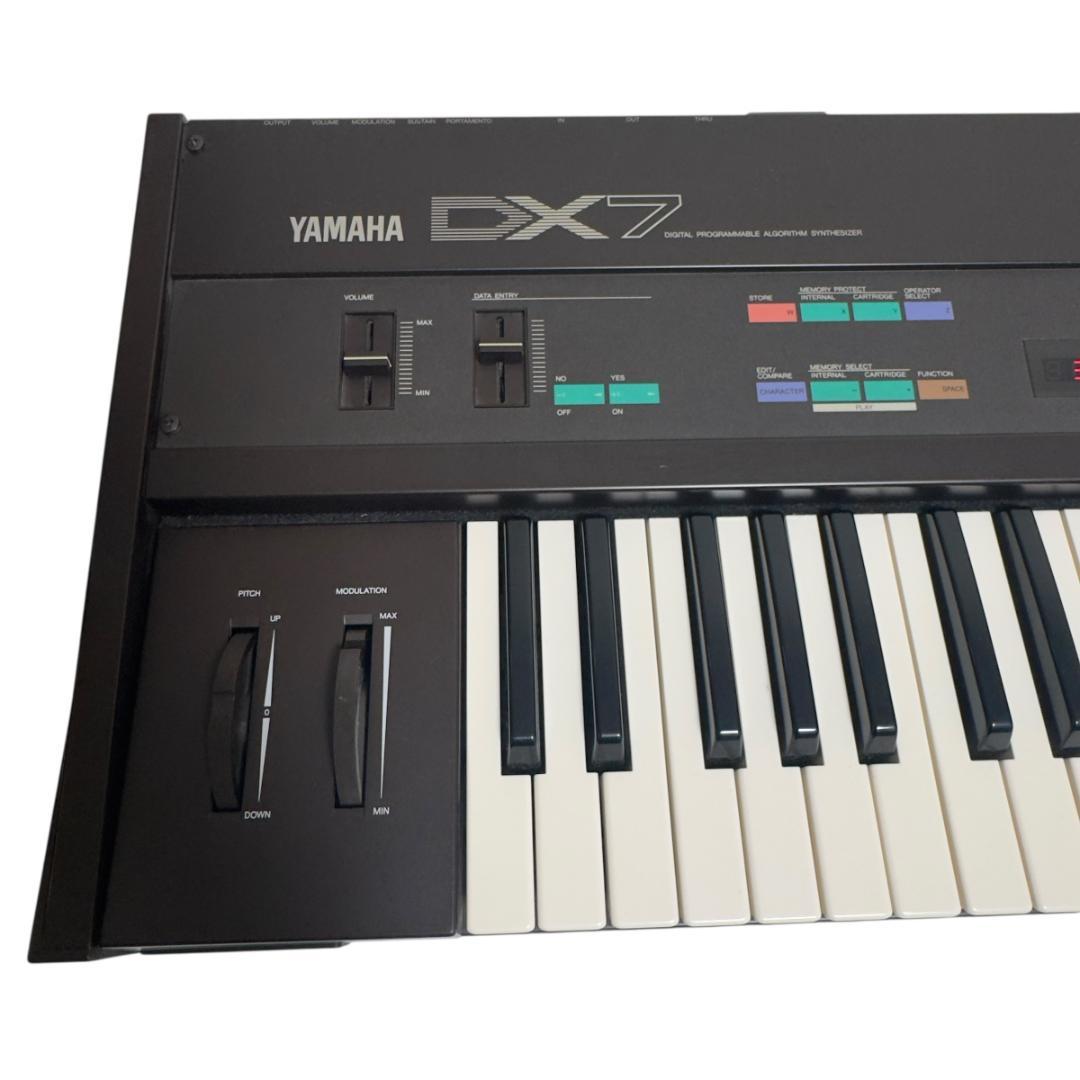 YAMAHA ヤマハ DX7 シンセサイザー