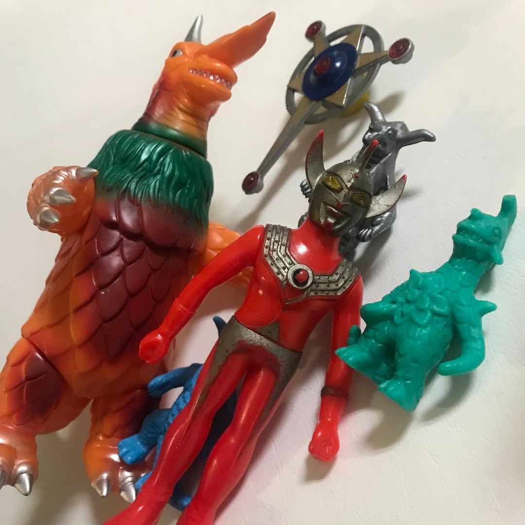 『ウルトラマンタロウ オイルドリンカー コスモリキッド アストロモンス』 人形