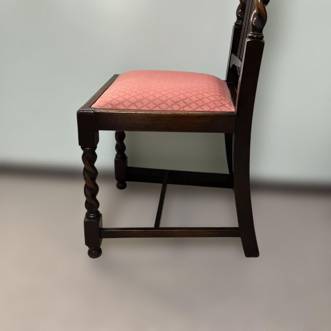 英国　アンティーク　木製椅子 ツイストレッグ　ダイヤモンドパターン ピンク