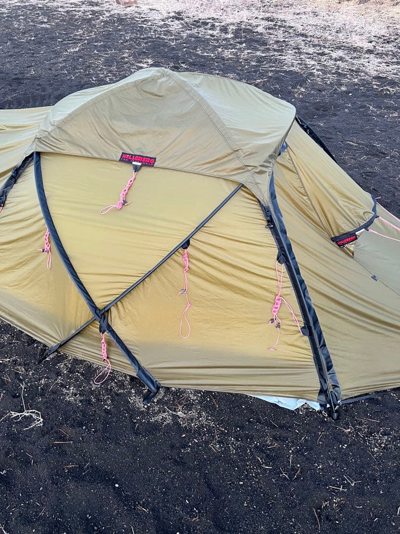 ヒルバーグ サイタリス グランドシート・ポールホルダー付き