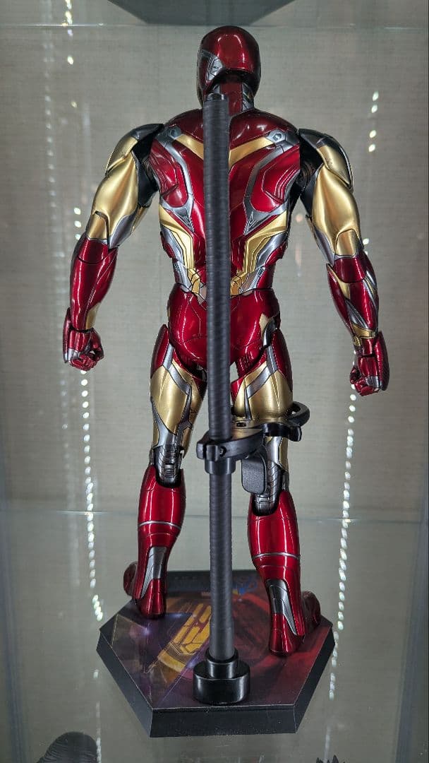 ジ*A様 ホットトイズ　アイアンマン・マーク８５
