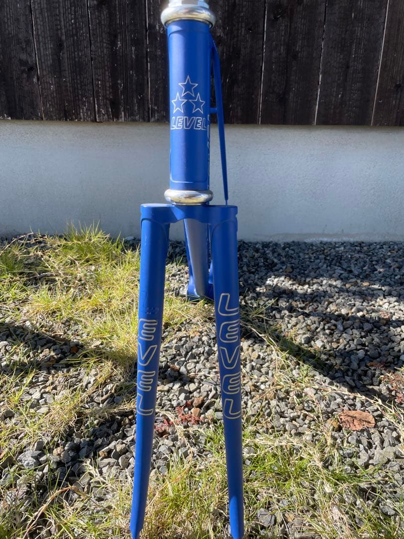 njs ピストフレーム