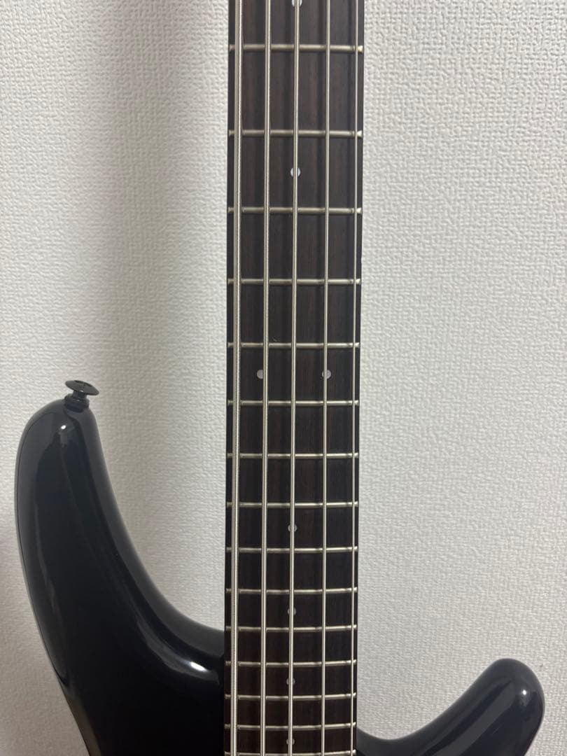 IBANEZ GSR305 5弦ベース