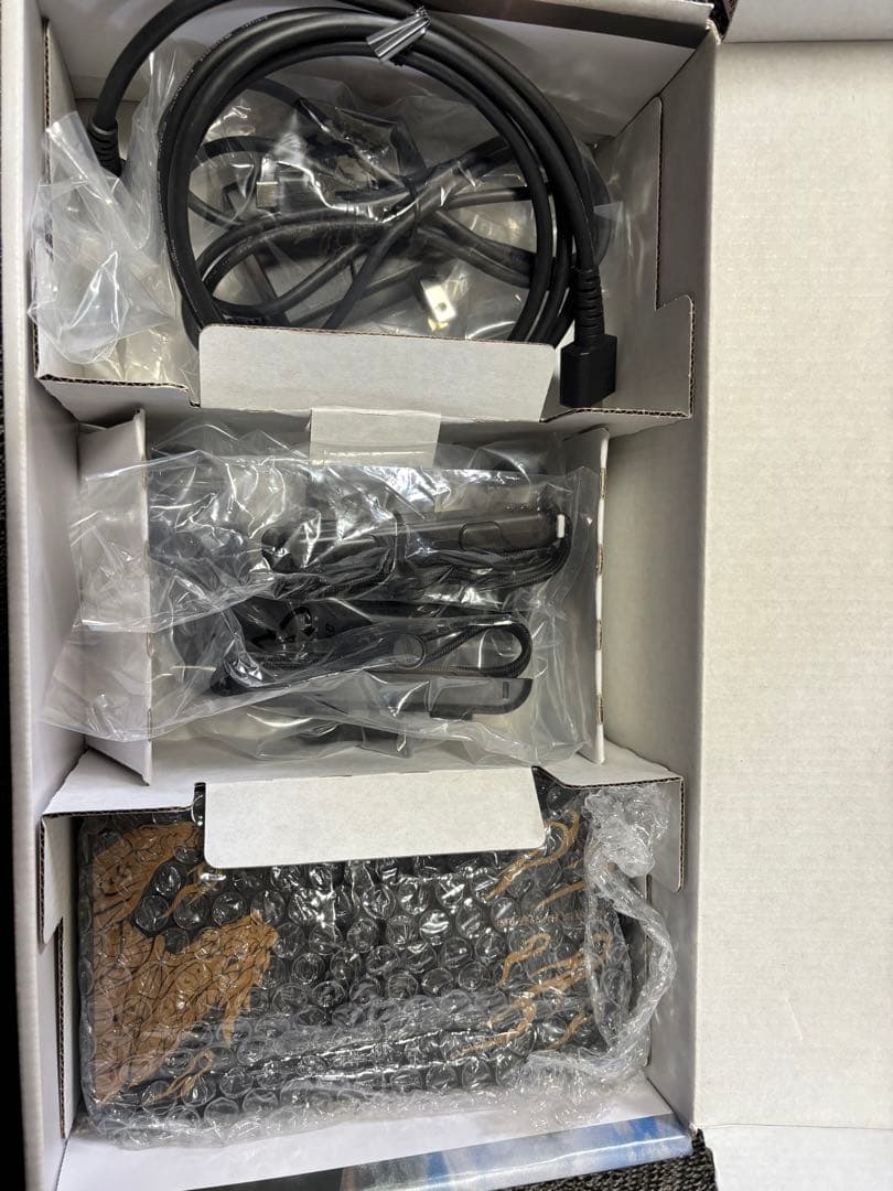 任天堂スイッチ(モンハン柄)付属品完備