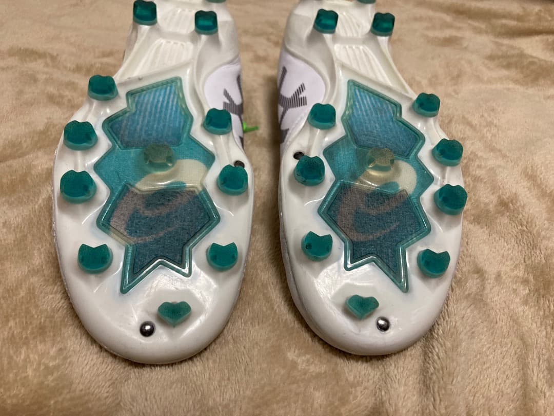 ★5時間限定値下げ！サッカースパイク DS LIGHT X-FLY PRO