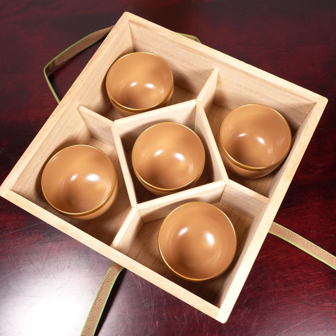 輪島塗 銘苑 千茶荘謹製 白漆 金縁 湯呑 ぐい吞 5客 共箱