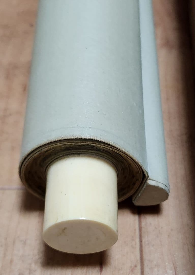 【春の遠山 如意輪堂図】湧石 988　掛け軸　肉筆