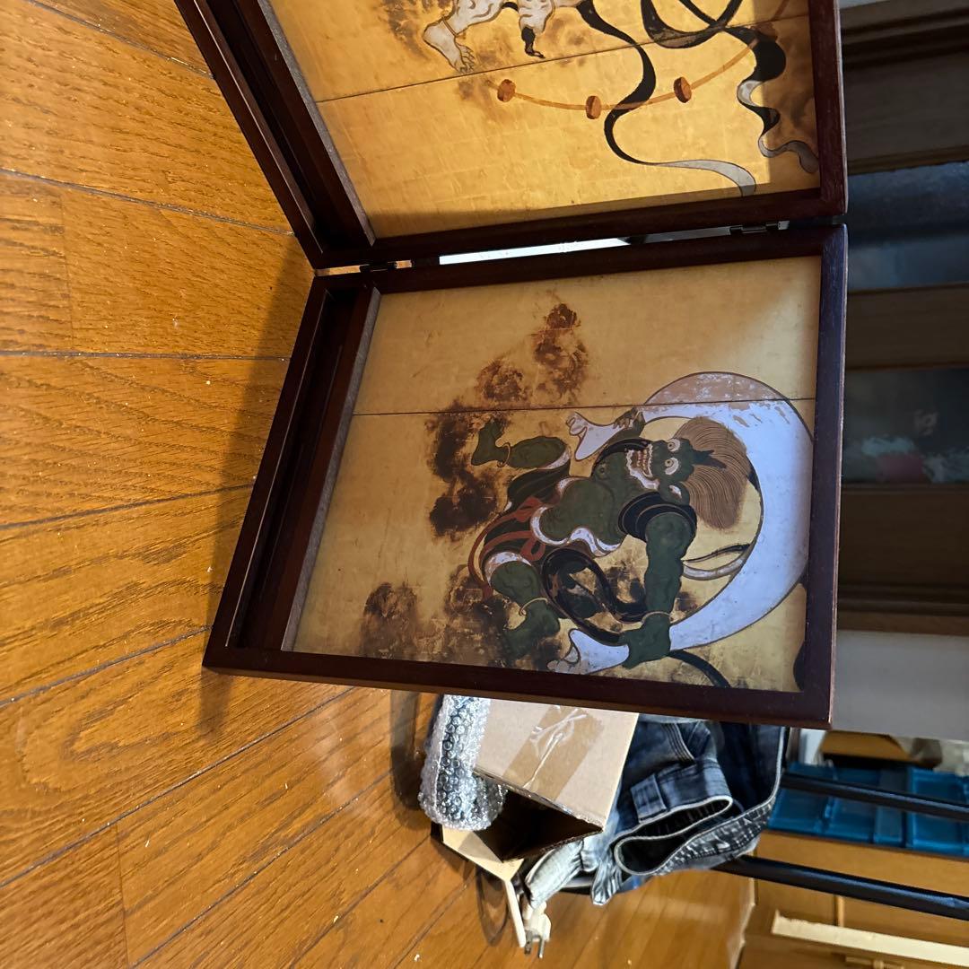 風神雷神図の屏風　ミニチュア