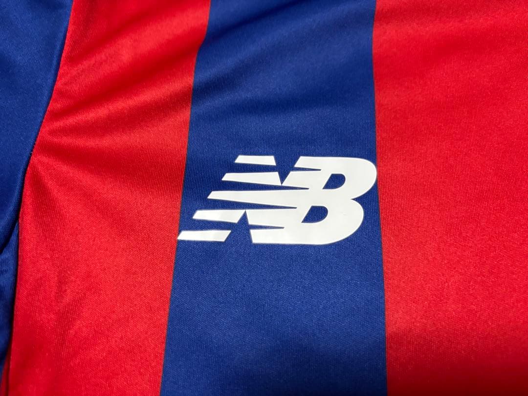 サッカー　FC東京 森重真人選手　ニューバランス　ユニフォーム