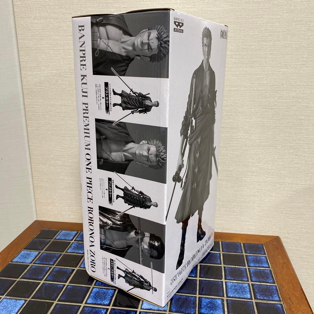 バンプレくじ　ワンピース　B賞　ロロノア・ゾロ