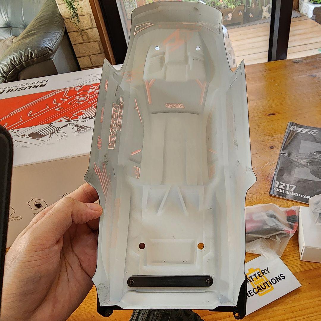 DEERC 1217 1/14 オフロードトラック