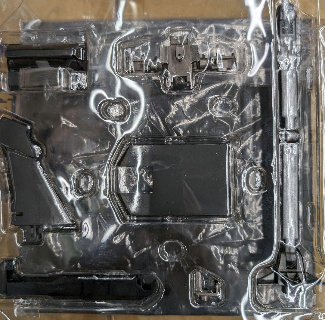 千値練。変形合体ＲIＯＢＯT.ＳＲX. X-TＹＰＥ。