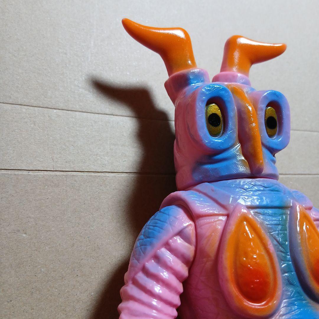 ウ*ン様 ブルマァク 復刻 ウルトラマン 怪獣 ソフビ ゼットン