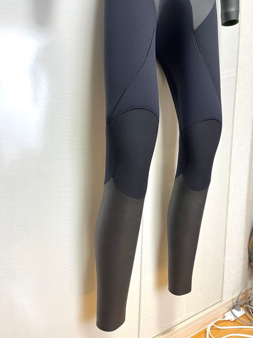 ★新品132,000円★メンズL/MLラッシュRASHウェットスーツ　セミドライ