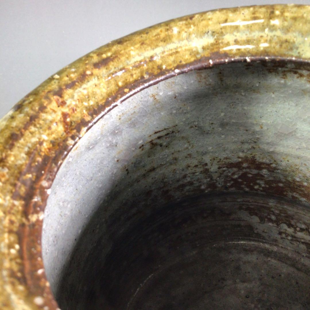 Ｒ６８　水指　『萩焼』『中村龍和造』　共箱　茶道具