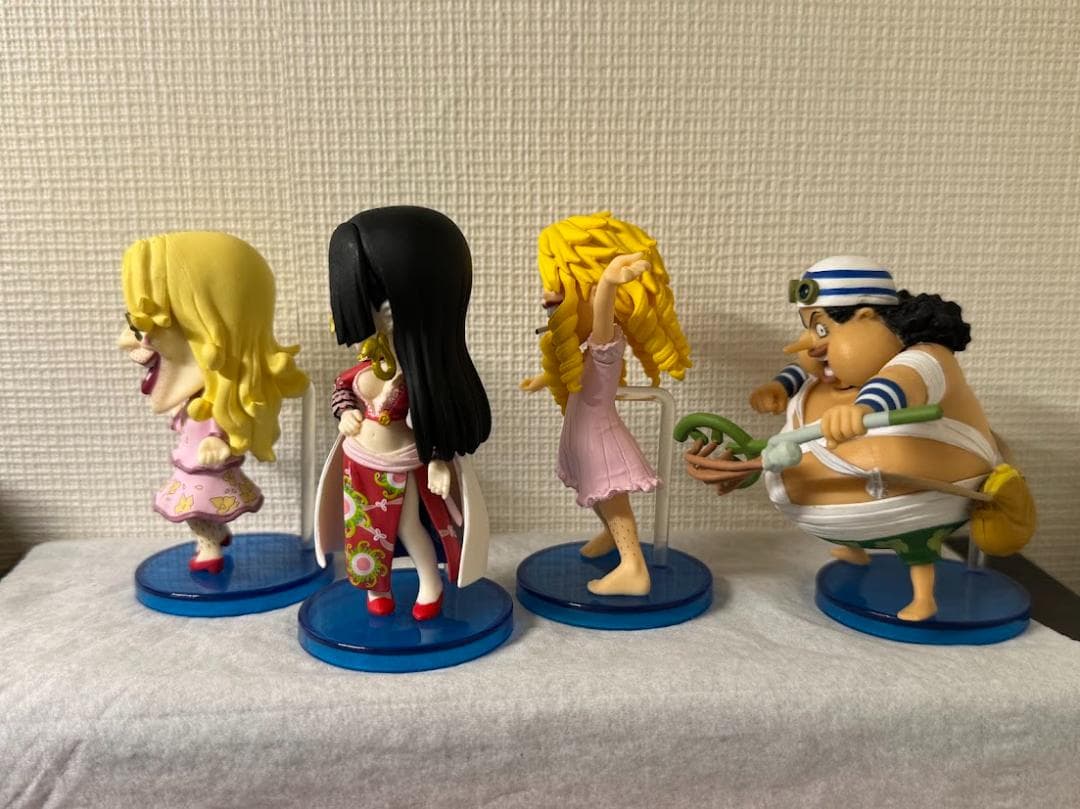 ワンピース　ワールドコレクタブルフィギュアVol.25&28　16体セット
