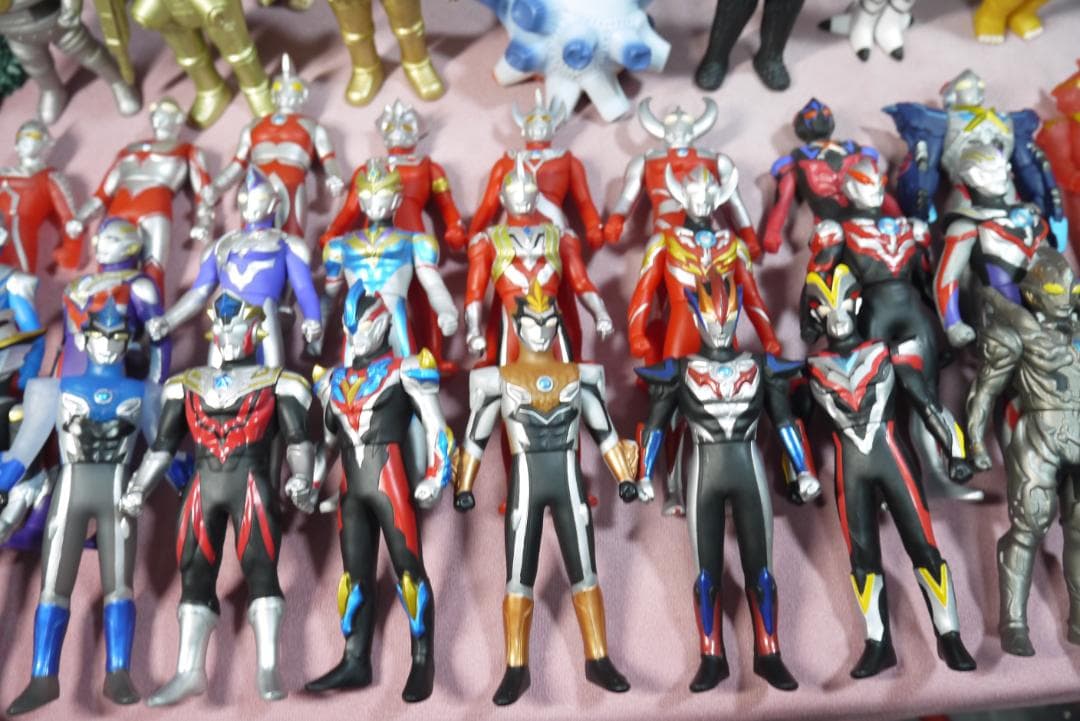 ウルトラヒーローシリーズ500　ウルトラ怪獣シリーズ500　ソフビ　106体