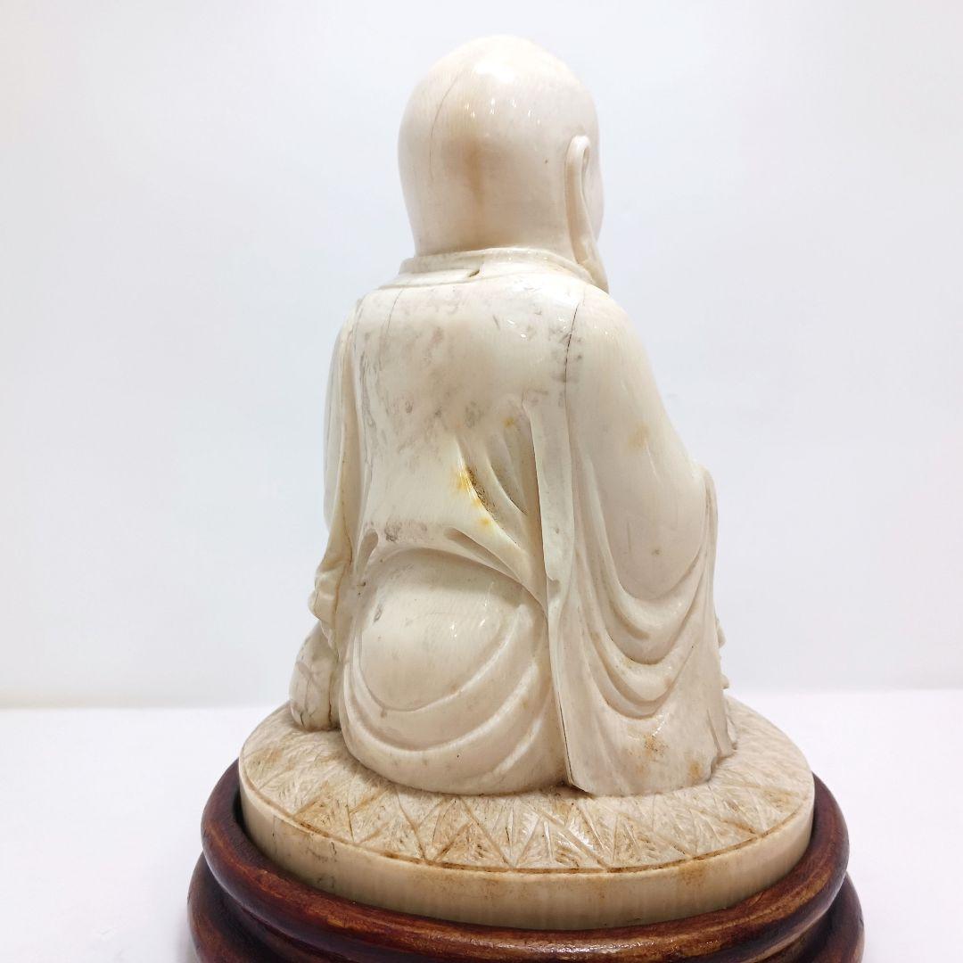 #7 高級彫刻 細密彫り 布袋様 置物 重量897g 唐木台付き