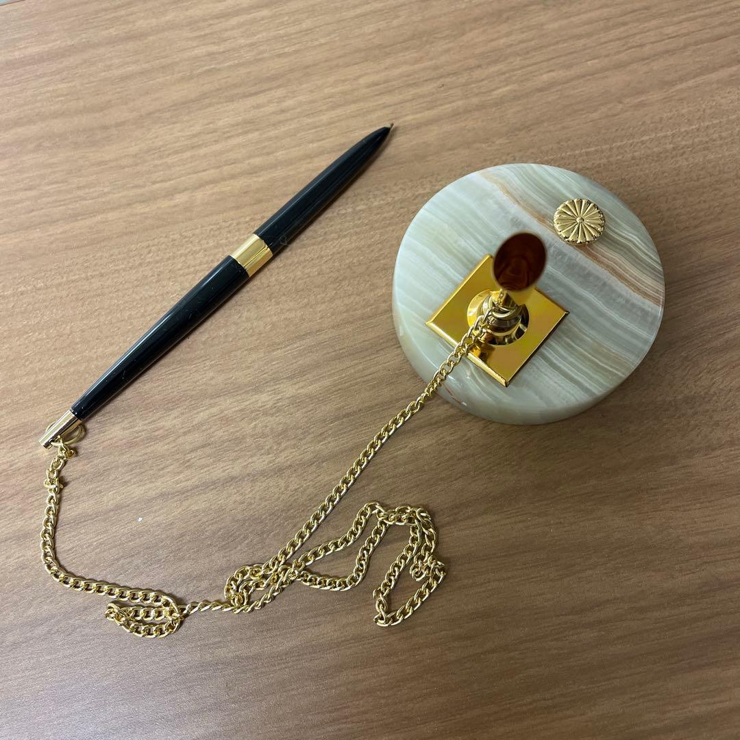 皇居　土産　デスクペンスタンド チェーン付き