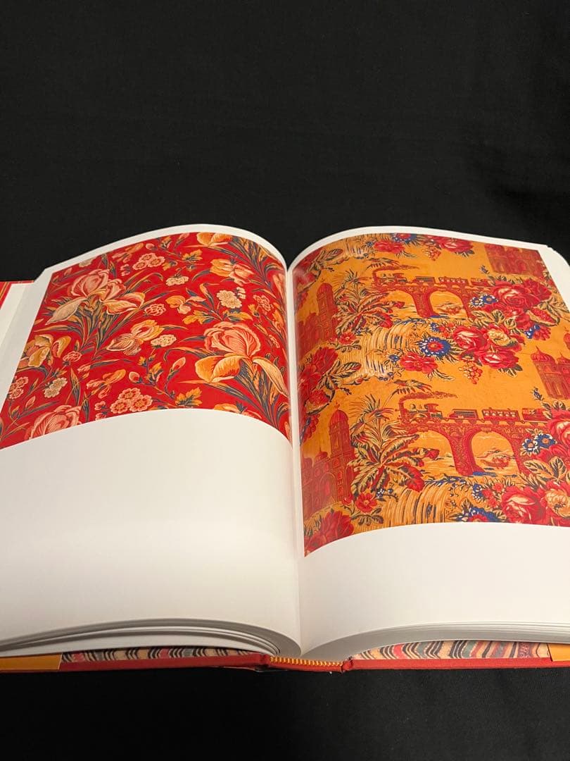 超豪華本 インドの織物を集大成したTextile Arts of India