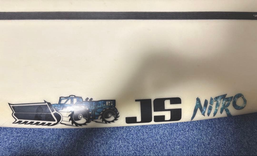 JSサーフボード ジェイエス NITRO ニトロ EPS 5’6 フィン付き