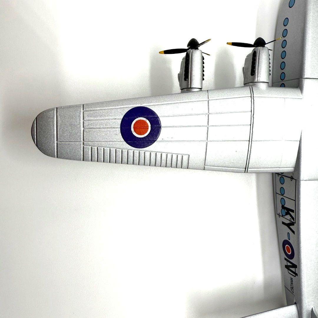 激レア　希少　CORGI AVRO YORK RAF ベルリン空輸 1/144