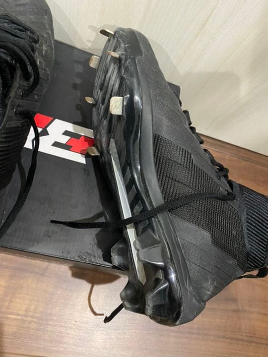 アンダーアーマースパイク　野球　27.5センチ