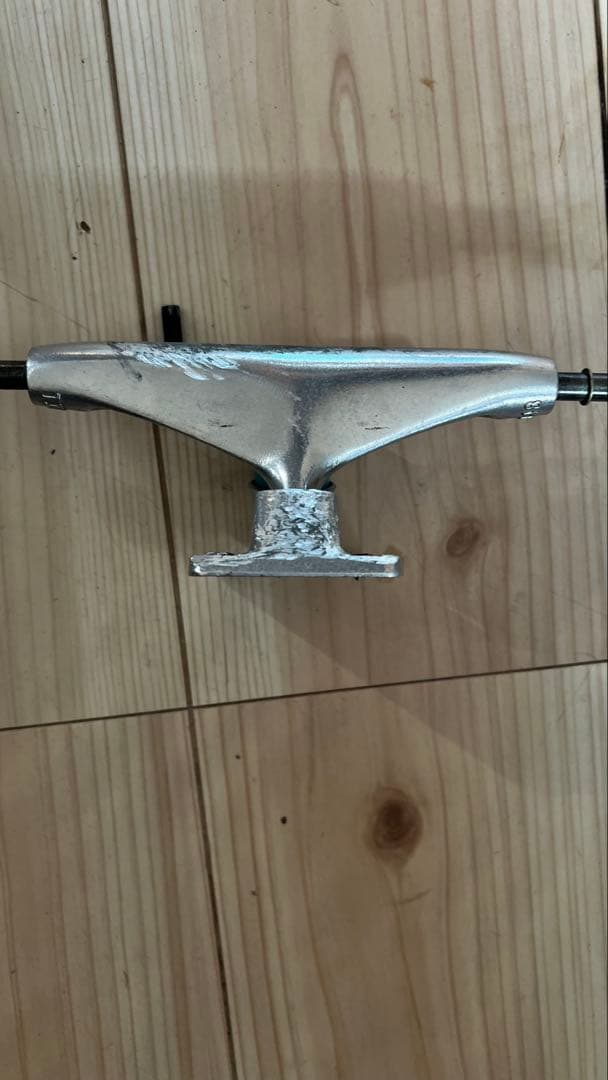 Thunder トラック、SPITFIREウィール セット(バラ売り不可)