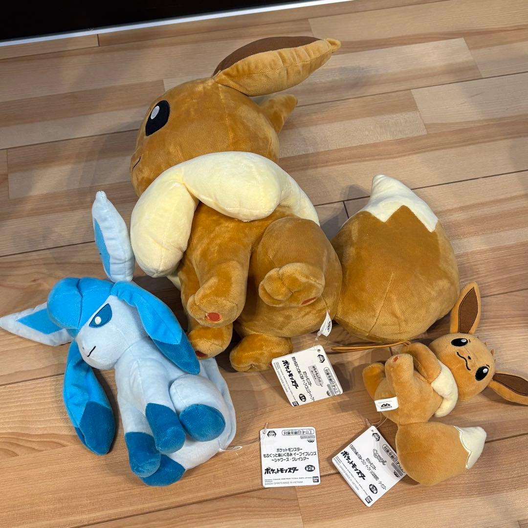 ポケモン ミライドン　イーブイ　ミュウ　ぬいぐるみ まとめ売り