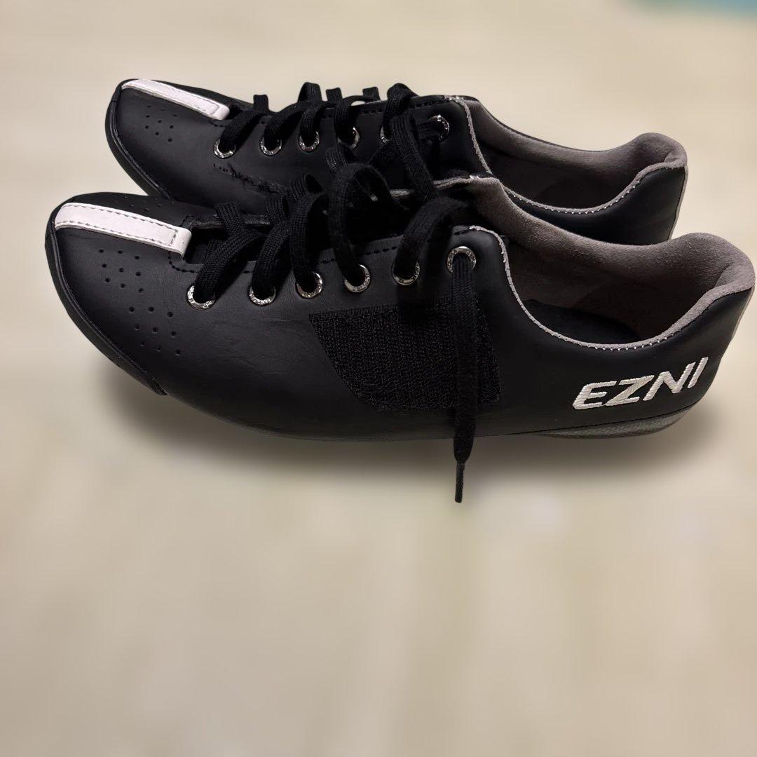 EZNI サイクリングシューズ