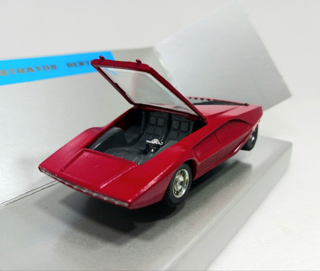 希少 STRATOS BERTONE