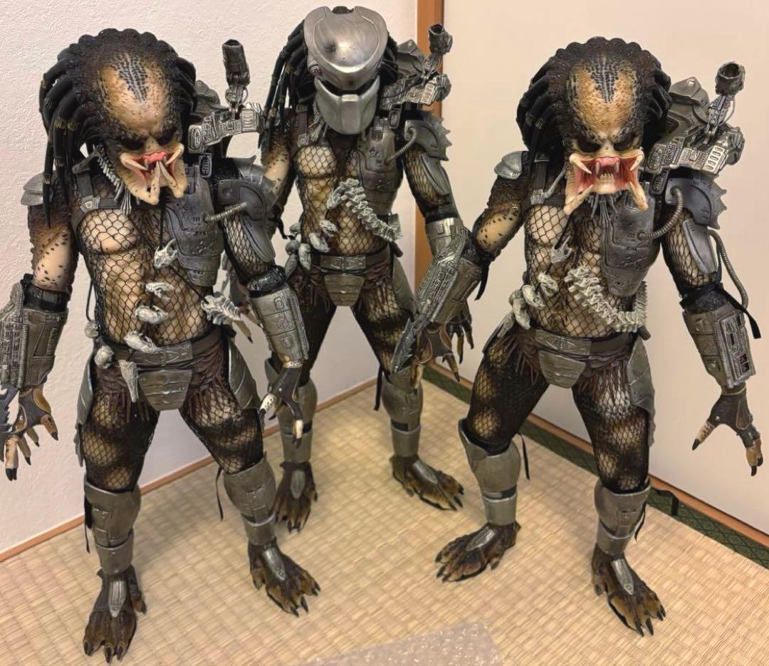 ネカ1/4プレデターフィギュア 3体セット