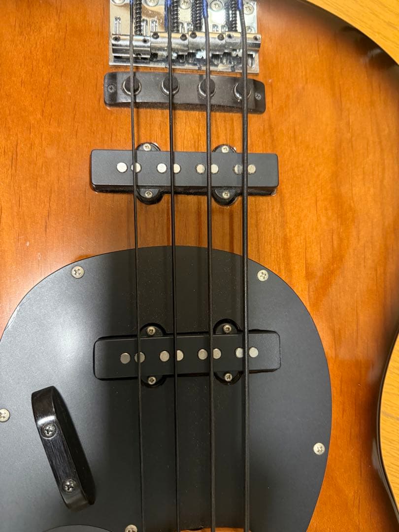 エレキベース　オリジナル　ショートスケール