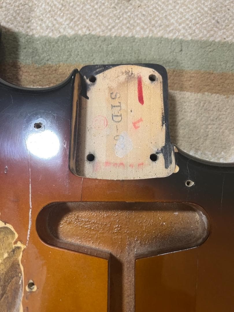 1991年 fender Japan ST62 ジャンク品