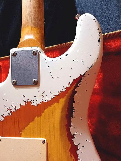 ★☆OlympicWhite Relic MultilayerStrato☆★