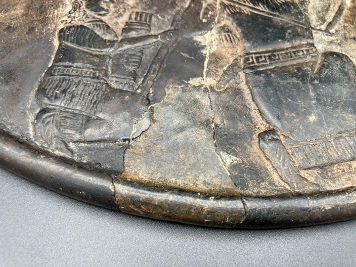 シュメール発掘品　ブラックストーン彫刻　紀元前2500年　メソポタミア