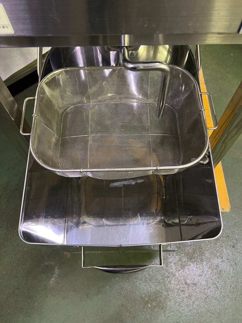 ニチワ電気フライヤー 2015年 18L。