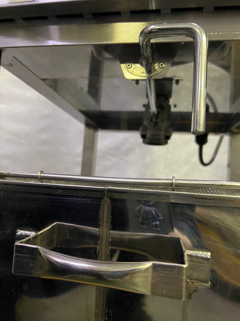 ニチワ電気フライヤー 2015年 18L。