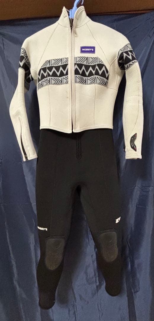 【お値下げ】SHE'S COCOモビーズ ウエットスーツ ベアトップ