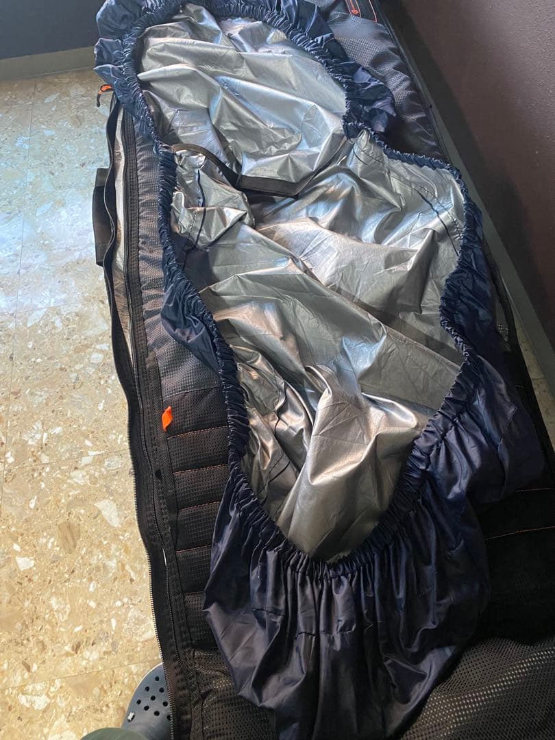 タイラーウォーレン　サーフボード