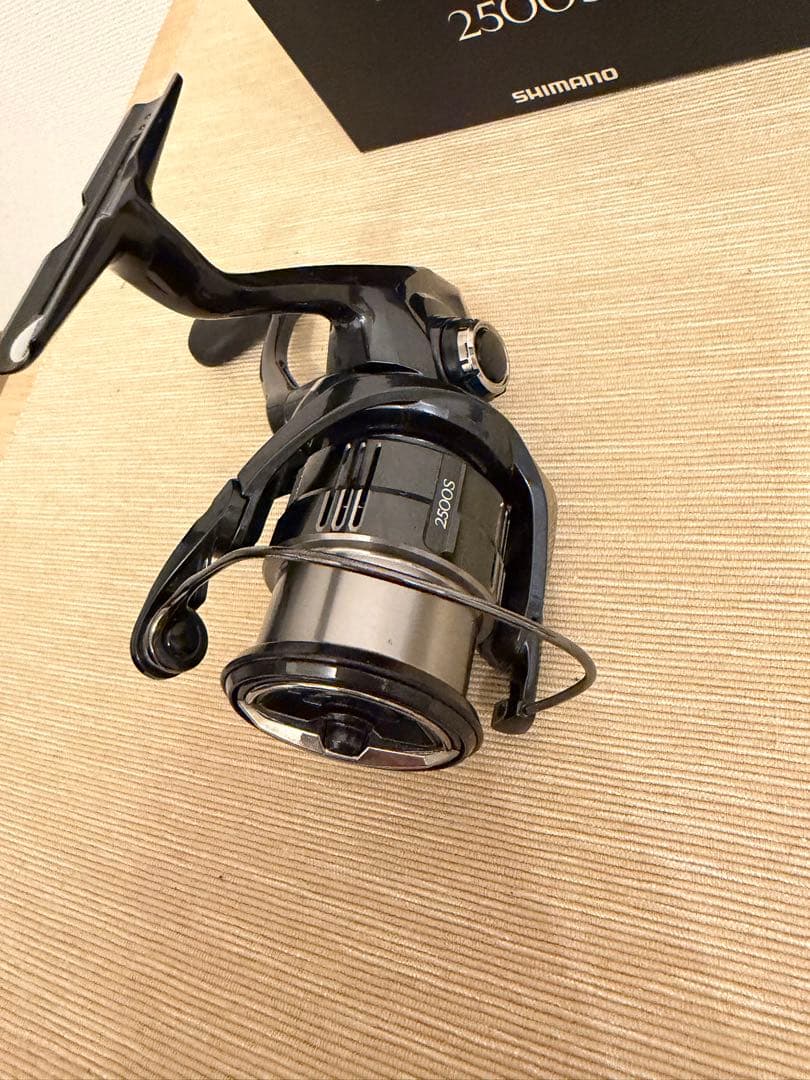 19 ヴァンキッシュ　2500S