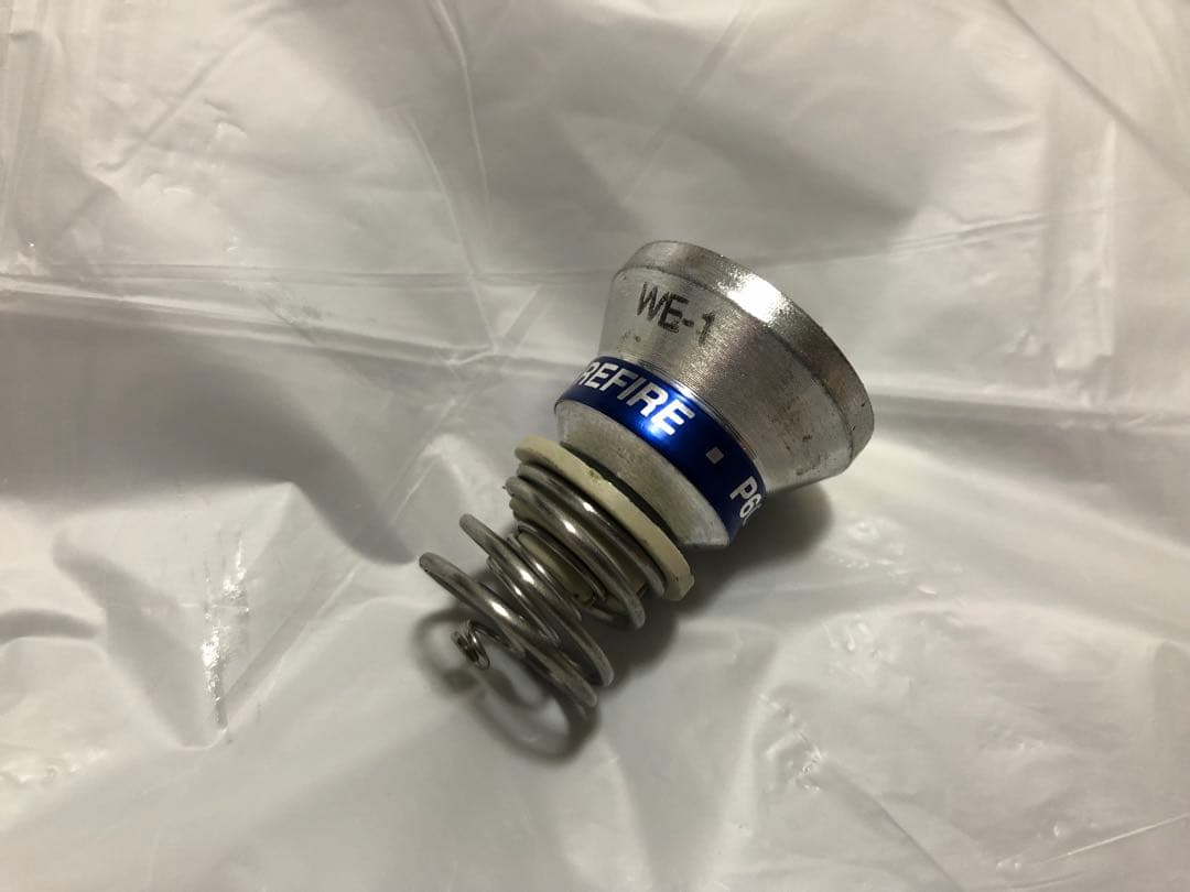 米軍実物SureFire M951 キセノンP60 ウェポンライト